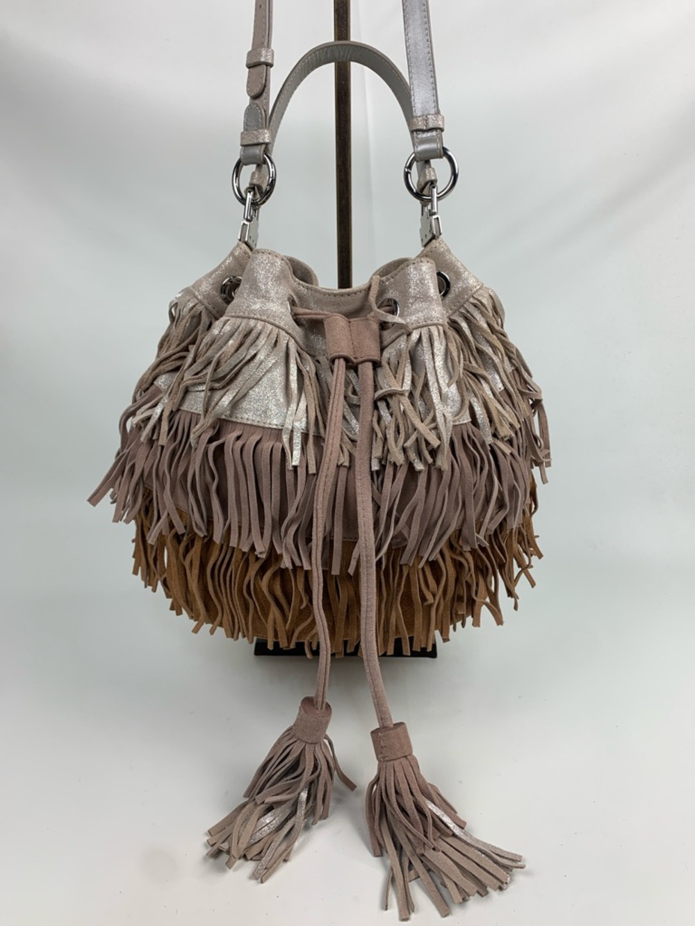 Boden Fringe leather Drawstring Bucket Bag mauve pink Metallic Crossbody NEW